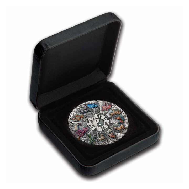 Tuvalu: 12 Lunar Animals kolorowany 5 uncji Srebra 2023 Antiqued Coin