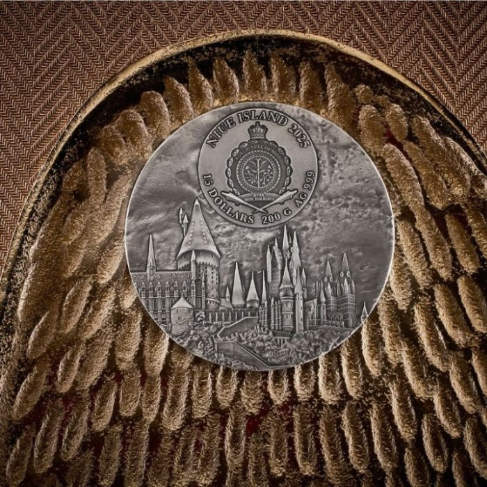 Niue: Harry Potter i Więzień Azkabanu 200 g Srebra 2025 High Relief Antiqued Coin