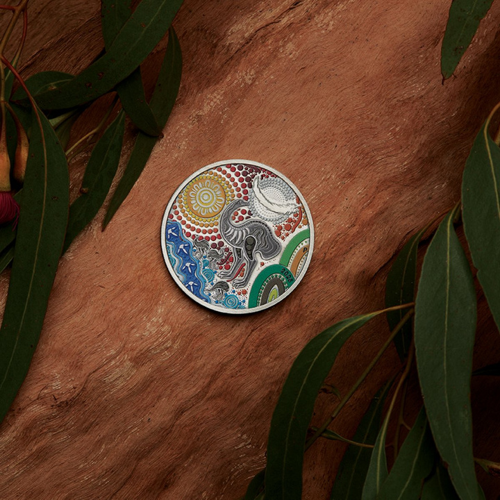 Emu Utingat kolorowany 2 uncje Srebra 2025 Antiqued Coin