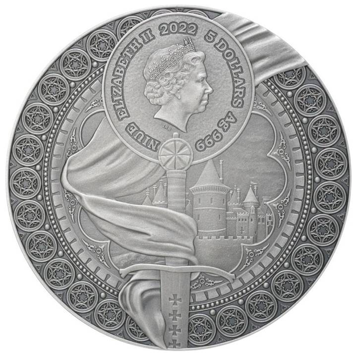Niue: Heroines - Joanna D'Arc kolorowana 2 uncje Srebra 2022 High Relief Antiqued Coin